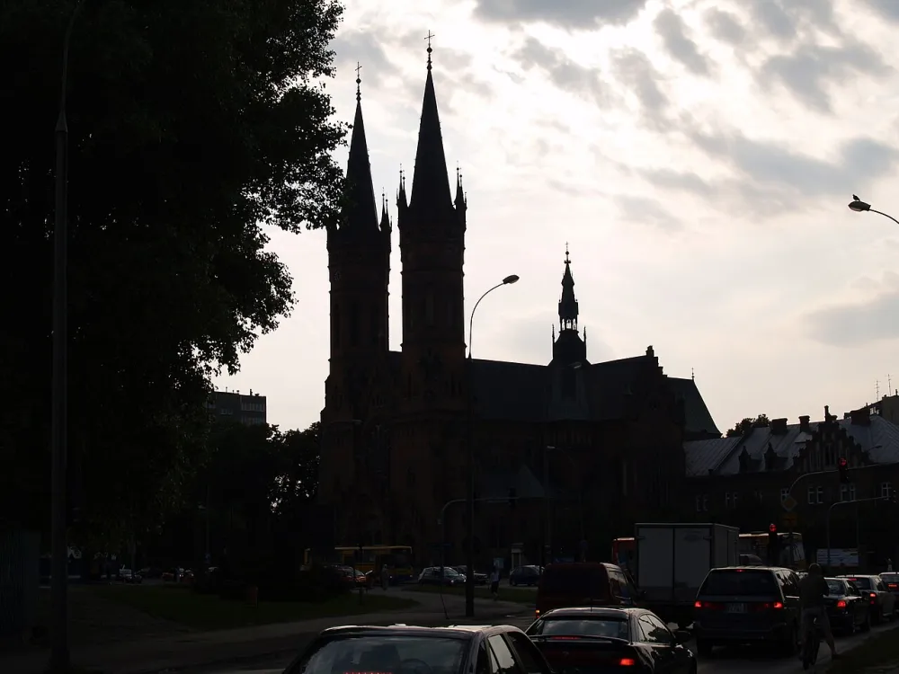 Świętej Rodziny, Tarnów, Tarnów — exterior