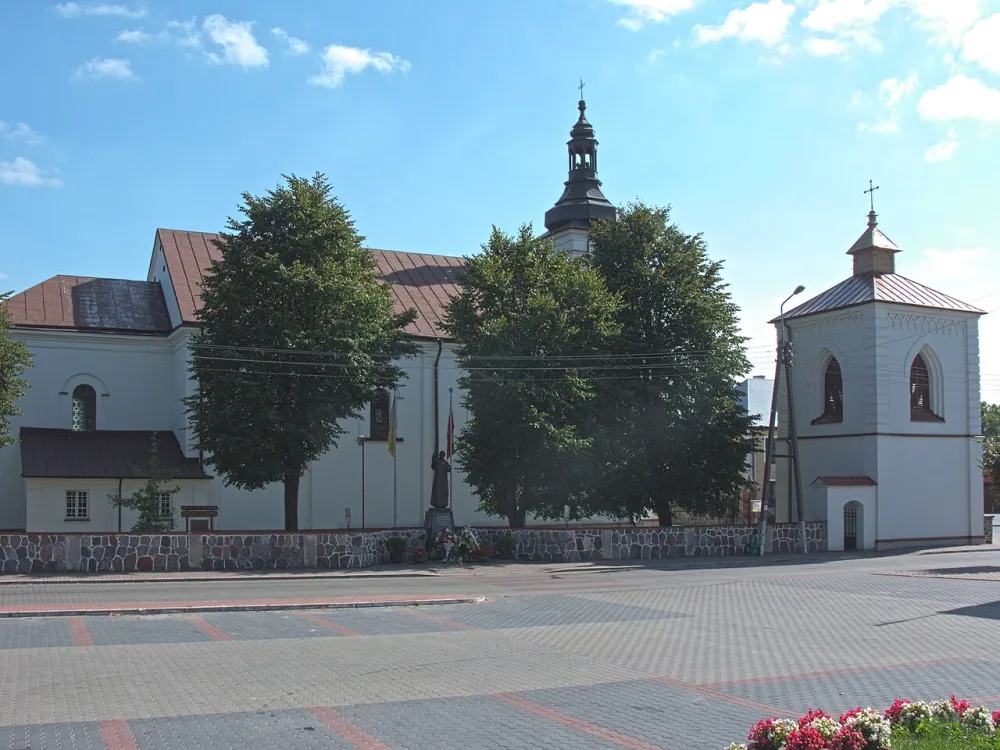 Wniebowzięcia Najświętszej Maryi Panny, Brańsk, Brańsk — exterior