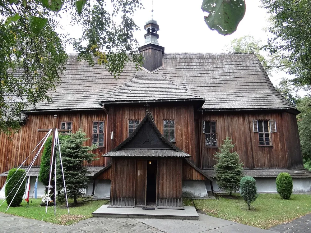 Św. Wojciecha i Matki Bożej Bolesnej, Modlnica, Modlnica — exterior