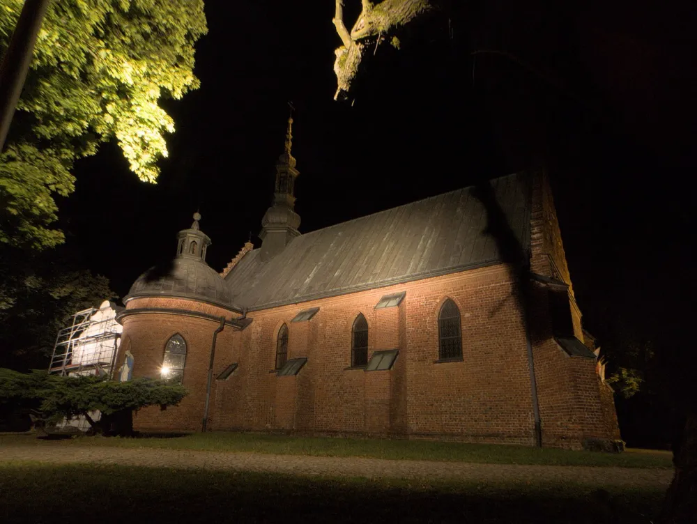 Św. Marii Magdaleny, Tarnobrzeg, Tarnobrzeg — exterior