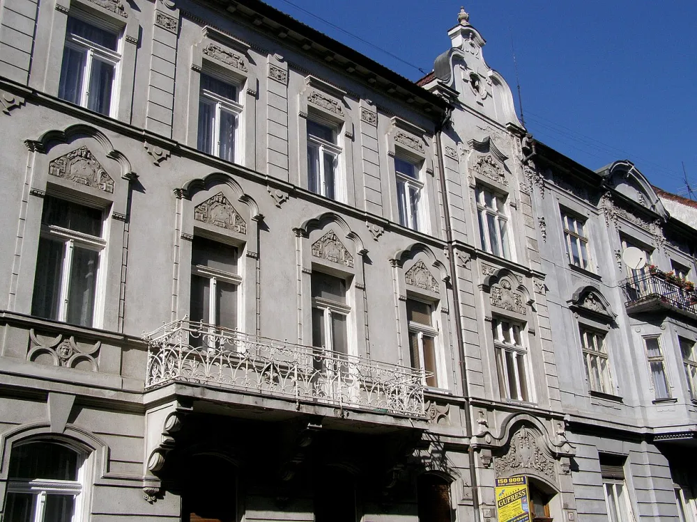 Kaplnka sv. Alžbety (onkológia Heydukova), Bratislava — exterior