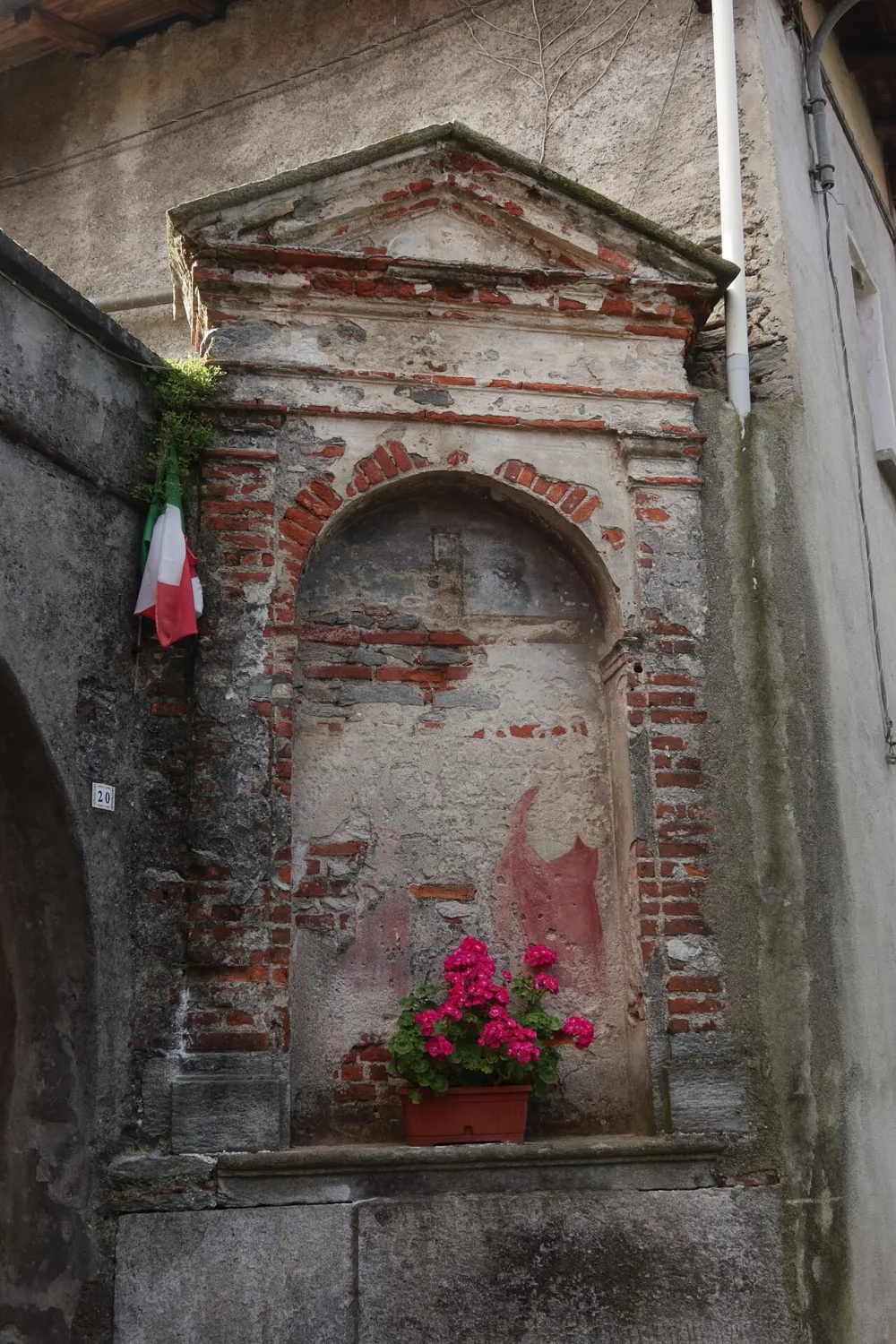Chiesa della Madonna di Loreto (Vinago, Mornago), Mornago — exterior