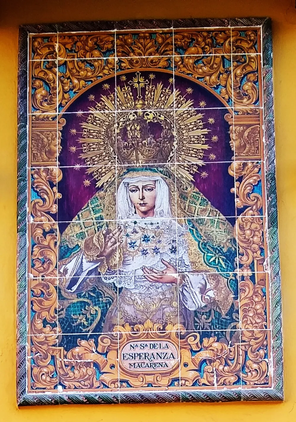 Basílica de Santa María de la Esperanza Macarena, Sevilla — exterior