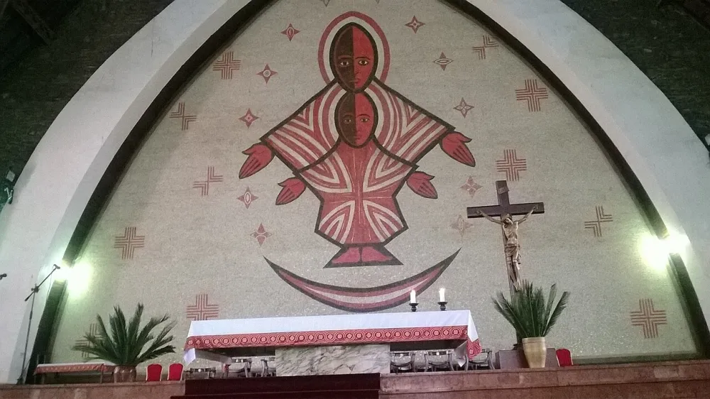 Cathédrale Notre Dame des Victoires (Yaoundé), Yaoundé — exterior