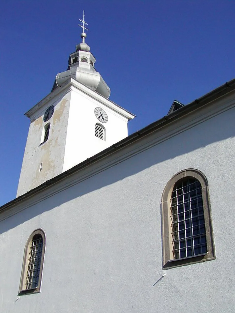 Farský kostol povýšenia Svätého kríža, Čičmany — exterior