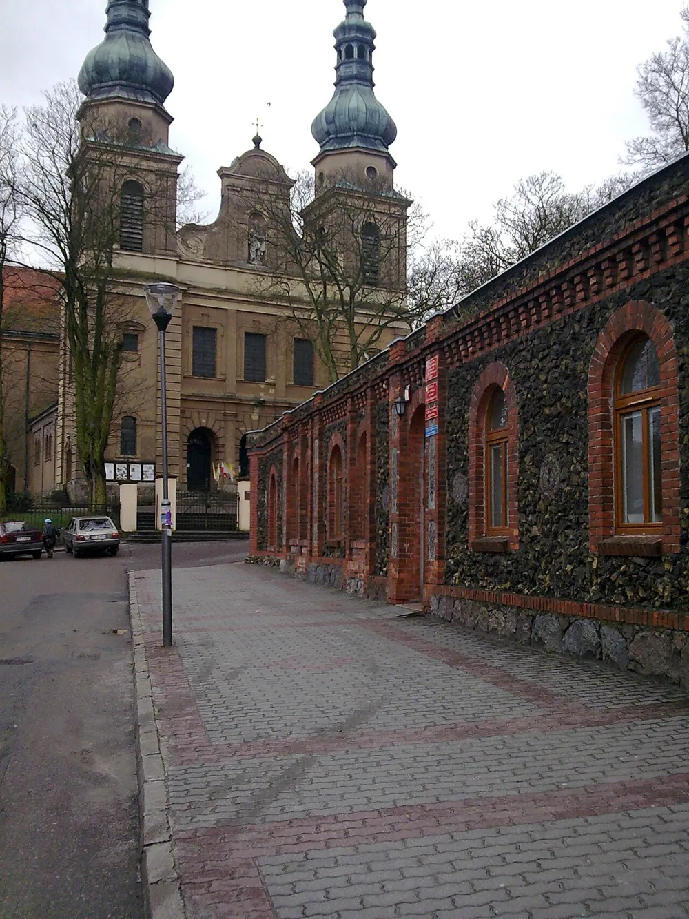 św. Mikołaja, Ujście, Ujście — exterior