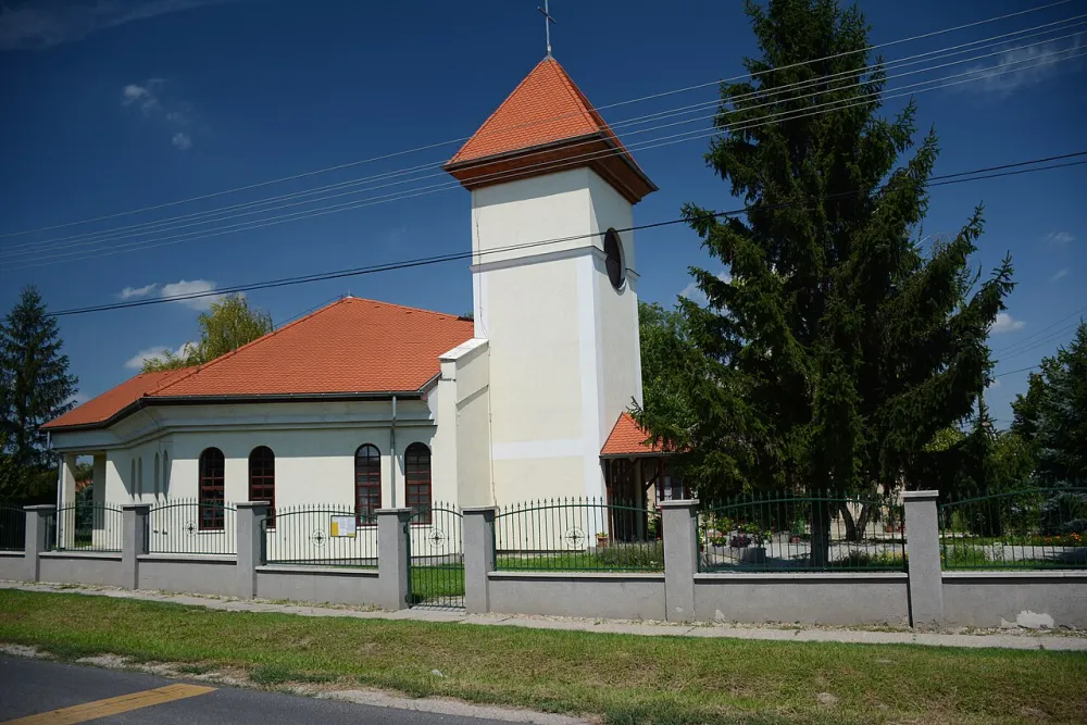 Szent Mihály templom, Sárszentmihály — exterior