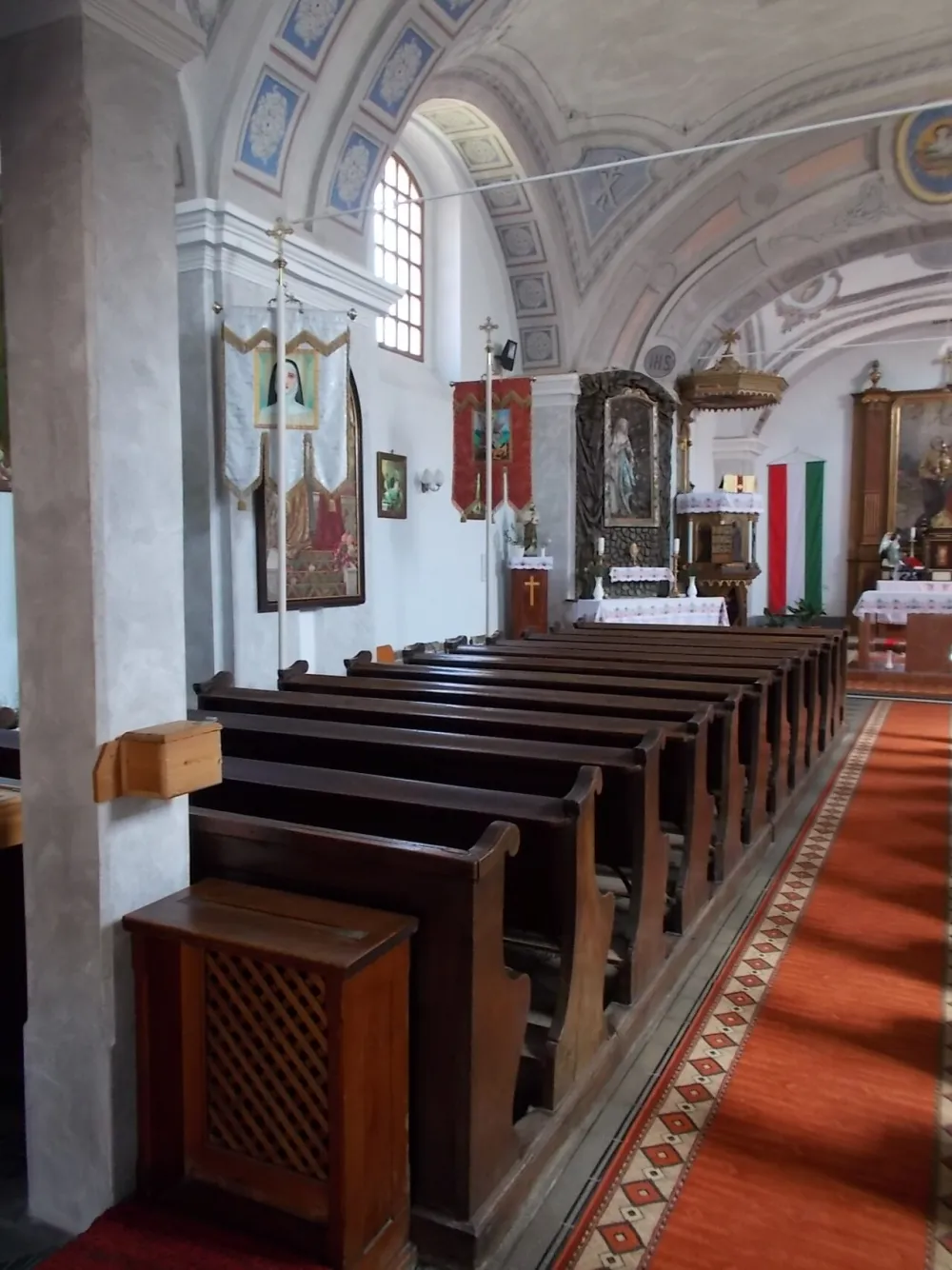 Szent Péter és Pál-templom, Fehérgyarmat — exterior