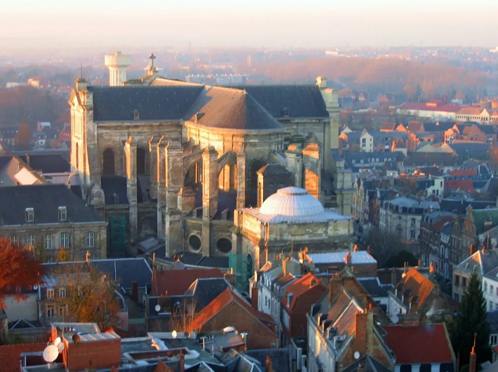 Cathédrale Notre-Dame de l'Assomption et Saint-Vaast d'Arras, Arras — exterior