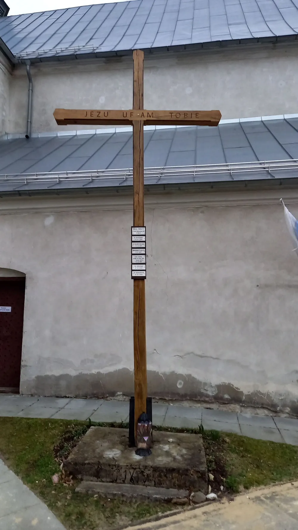 Wniebowzięcia Najświętszej Maryi Panny, Góry Pińczowskie, Góry Pińczowskie — exterior