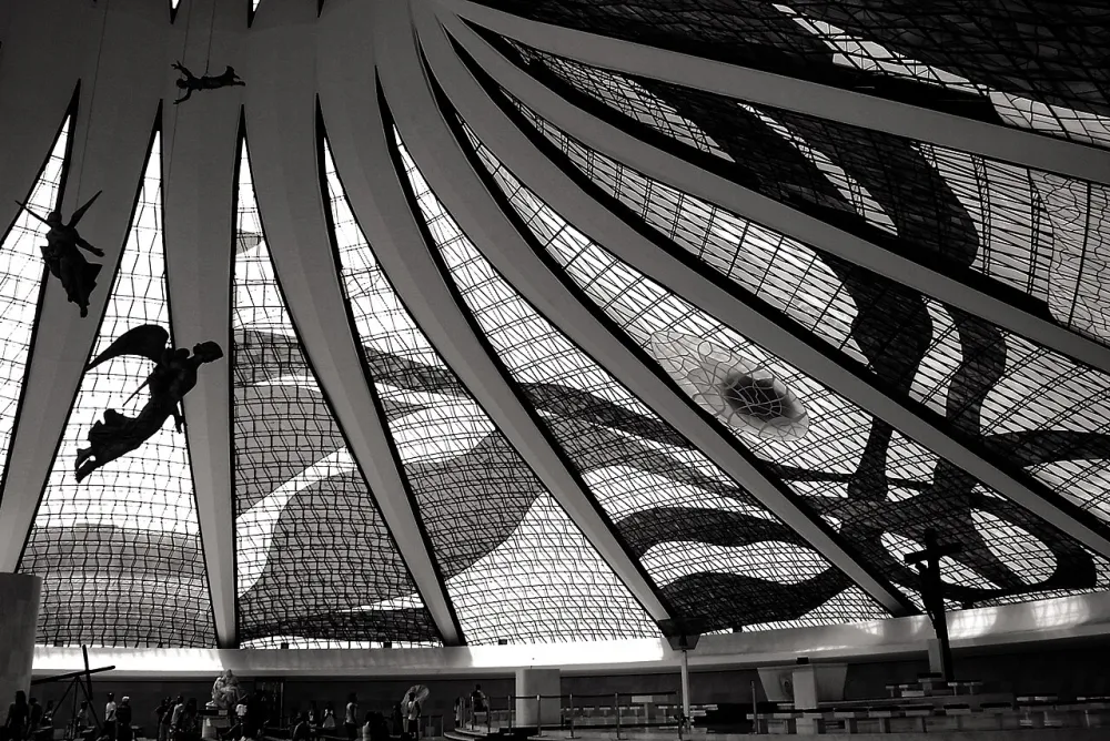 Catedral Metropolitana Nossa Senhora Aparecida, Brasília — exterior