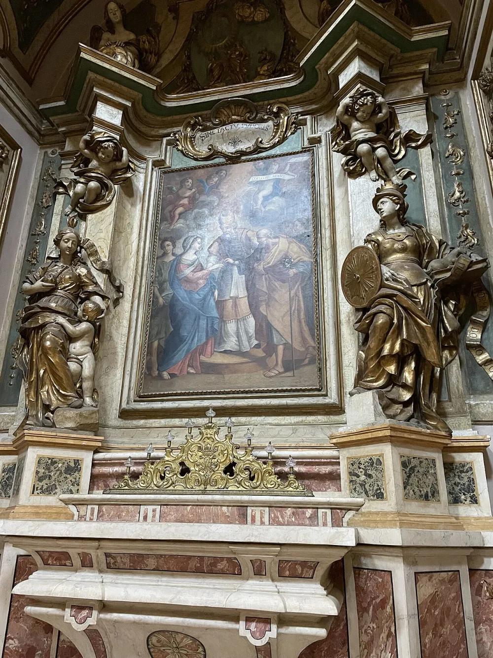 Chiesa della Santissima Trinità, Chieti — exterior