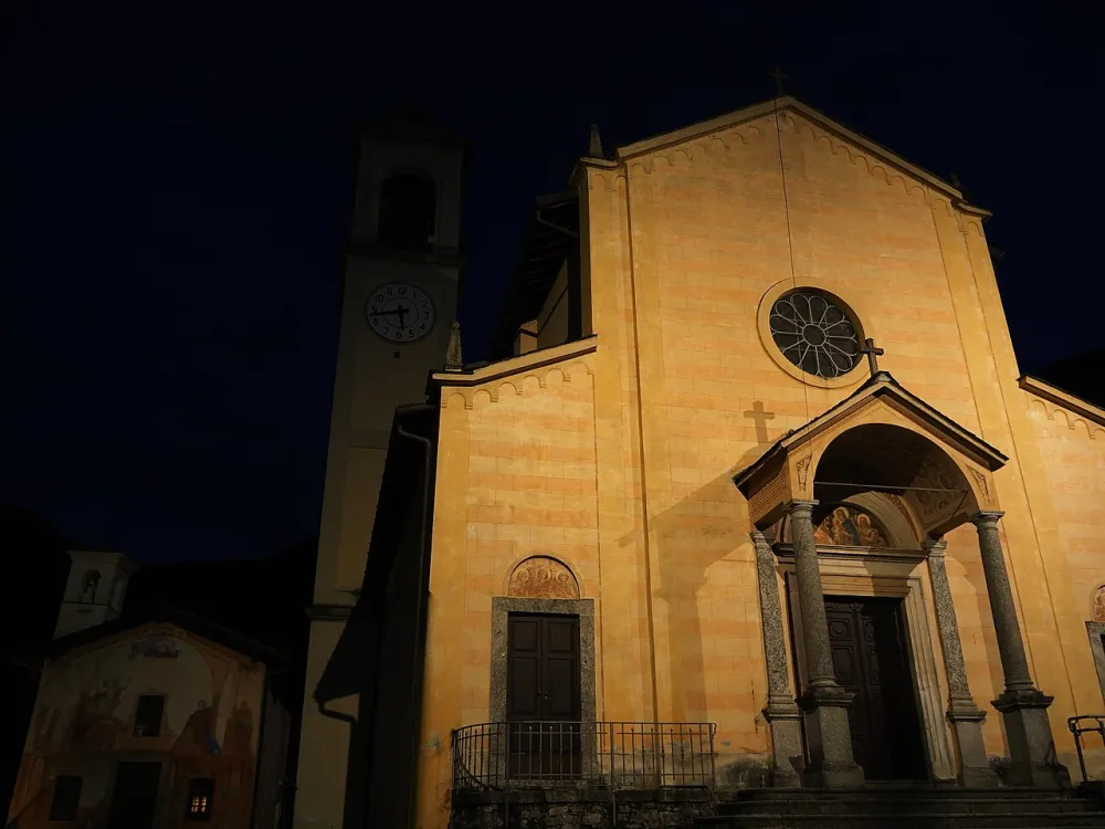Chiesa dei Santi Quirico e Giulitta, Lezzeno — exterior