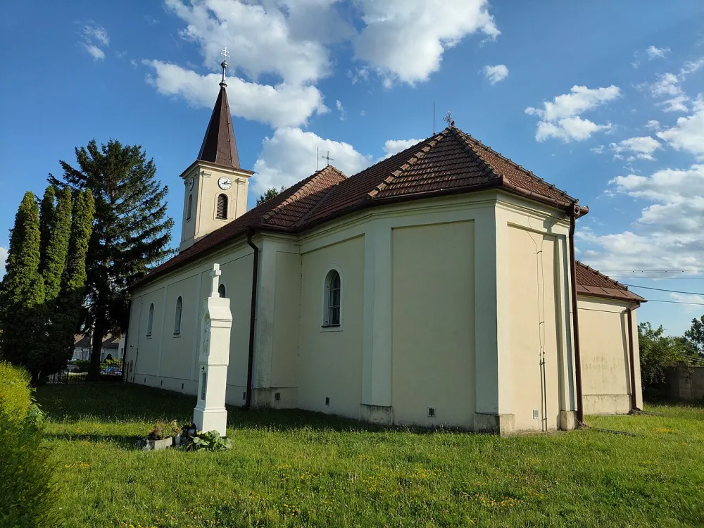 Kostol sv. Imricha, Igram — exterior