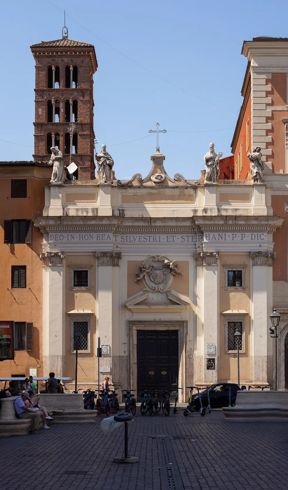 Basilica San Silvestro in Capite (Roma), Roma — exterior