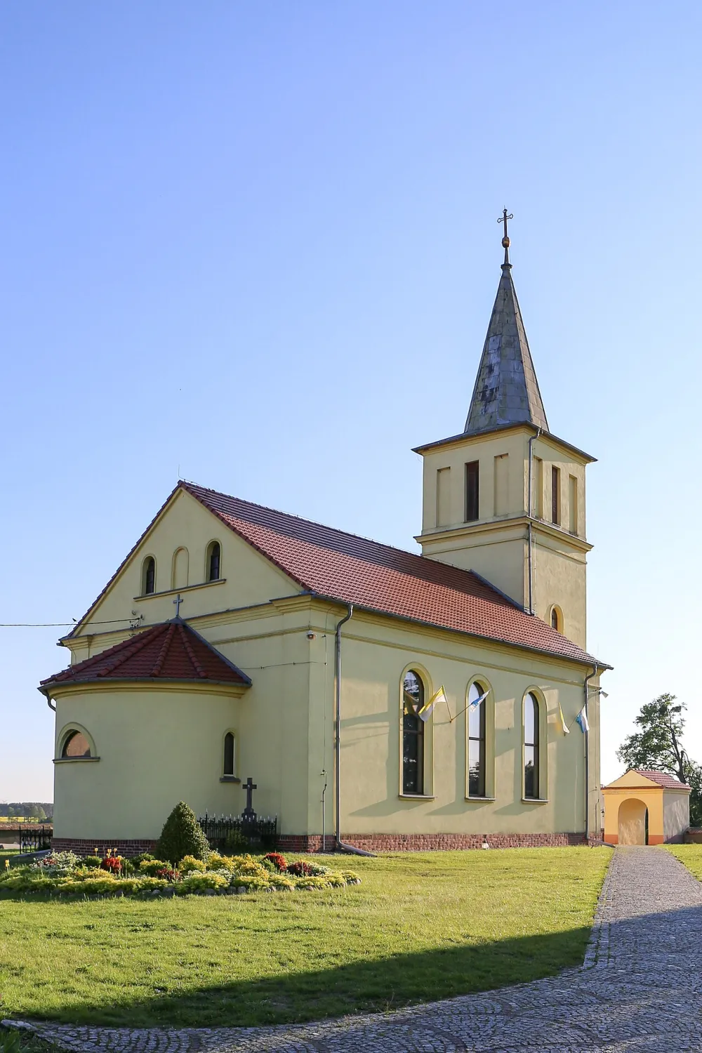 Św. Anny, Bąkowice, Bąkowice — exterior