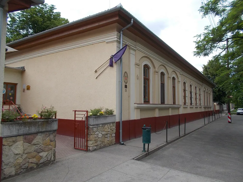 Felsővárosi templom, Kiskunhalas — exterior
