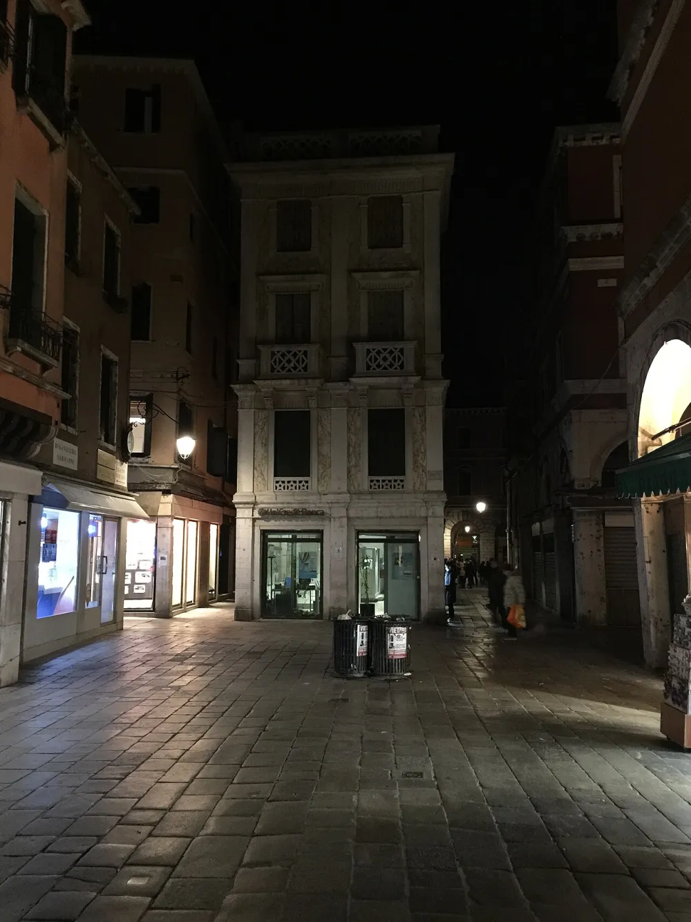 Chiesa di San Giovanni Elemosinario (sestiere di San Polo, Venezia), Venezia — exterior