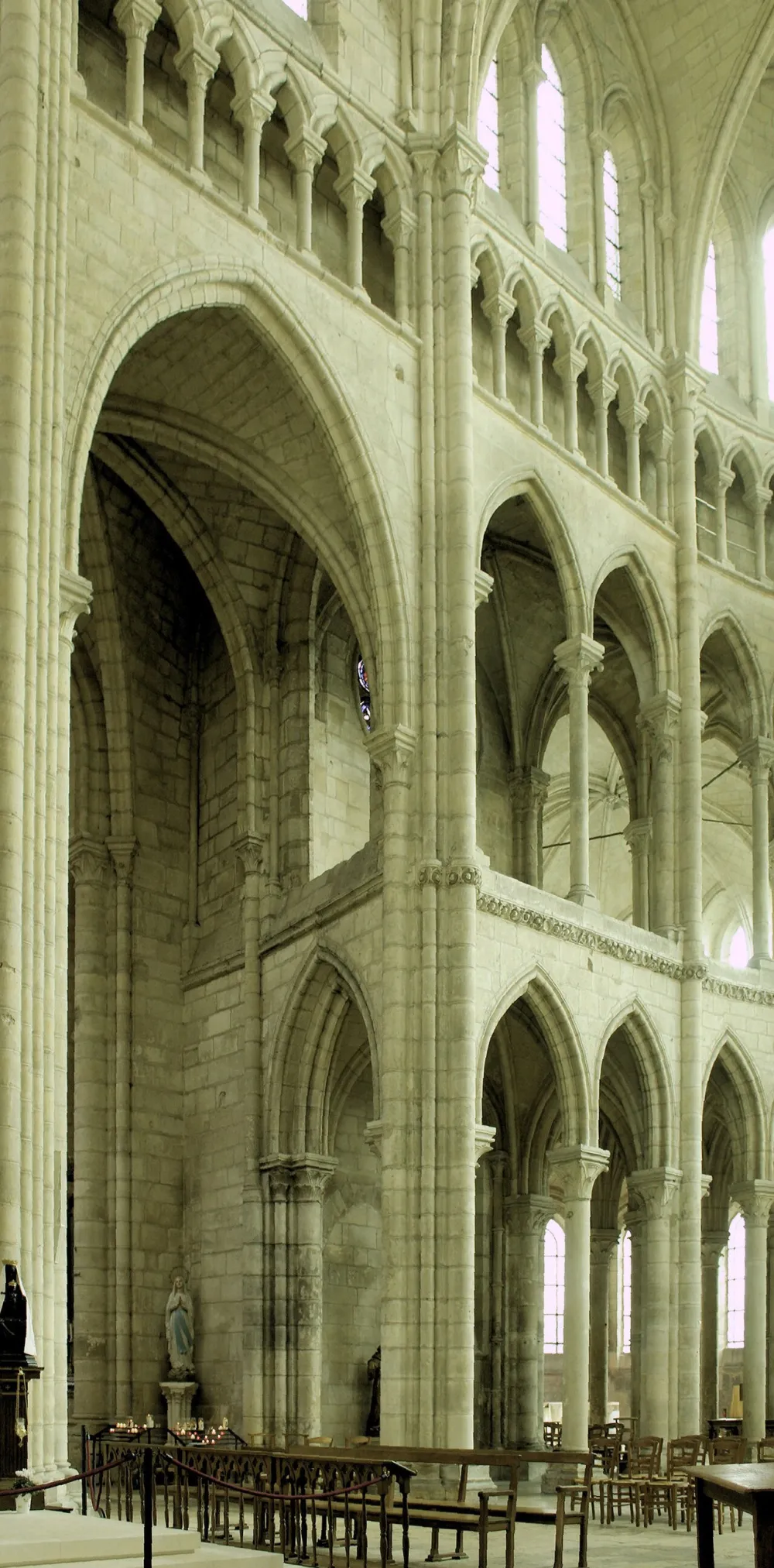 Cathédrale Saint-Gervais-et-Saint-Protais, Soissons — exterior