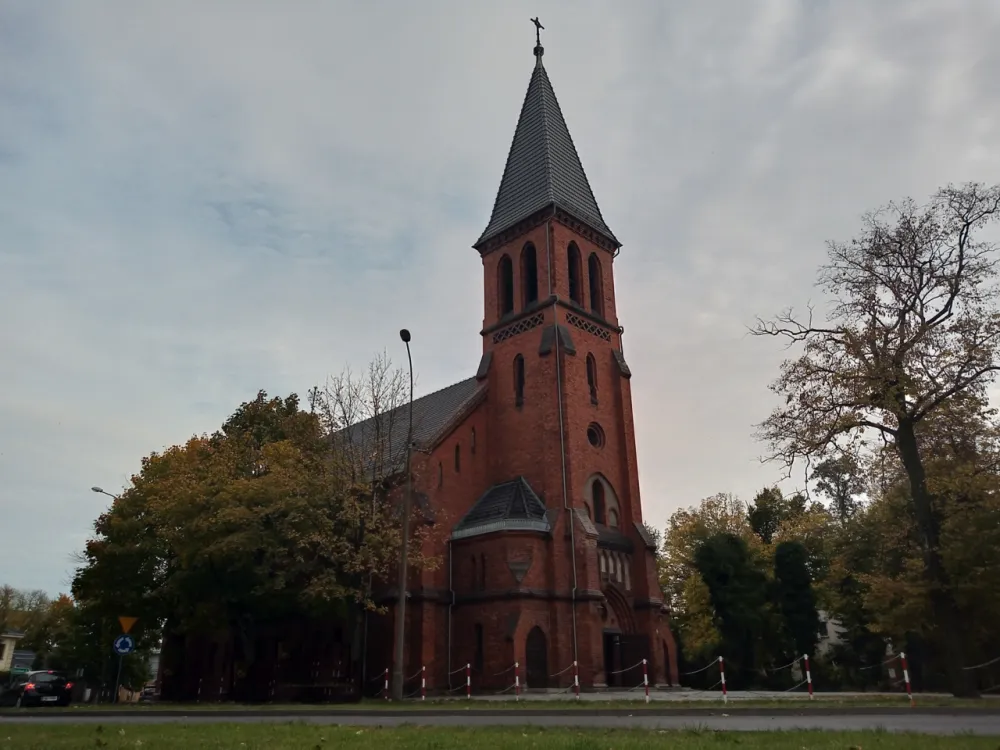 Świętego Ducha, Września, Września — exterior