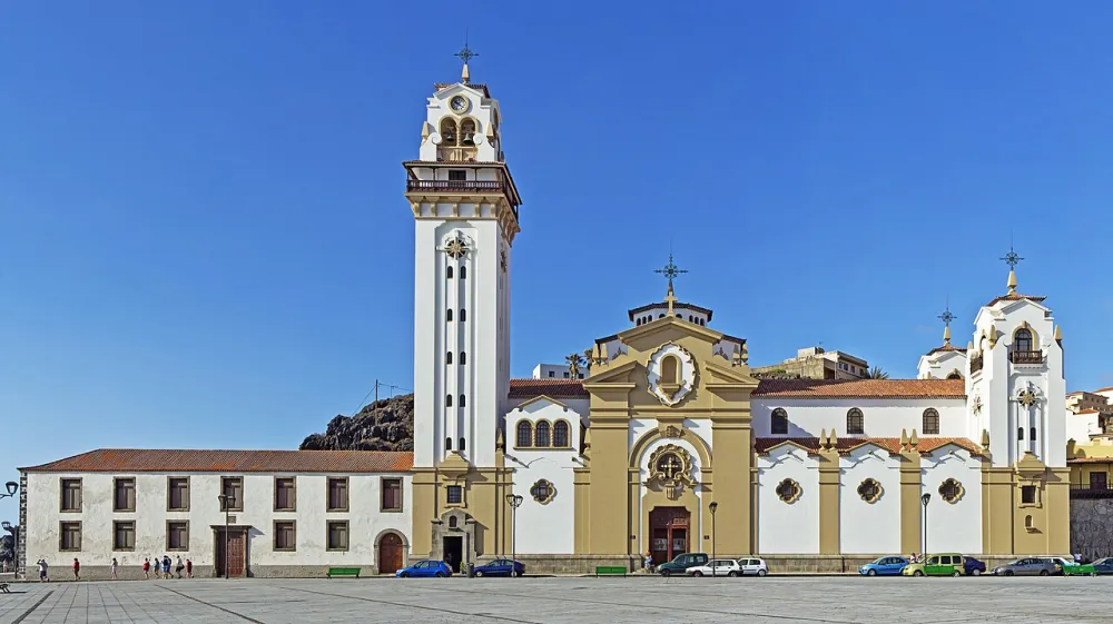 Basílica de Nuestra Señora de Candelaria, Candelaria — exterior