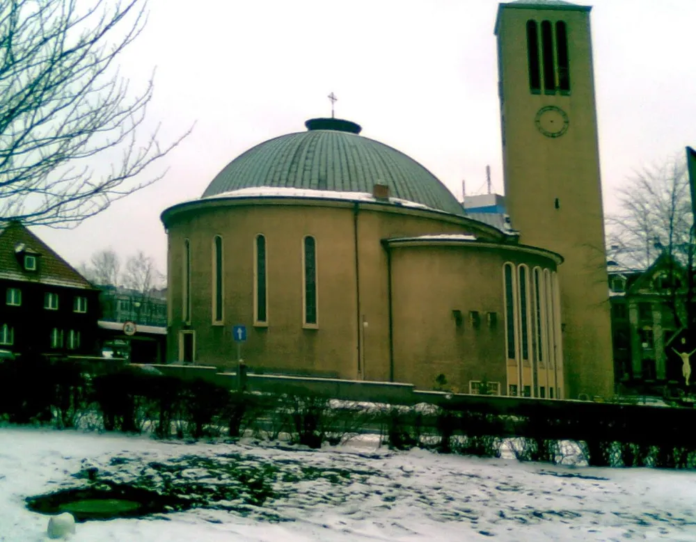 Podwyższenia Krzyża Świętego, Bytom, Bytom — exterior