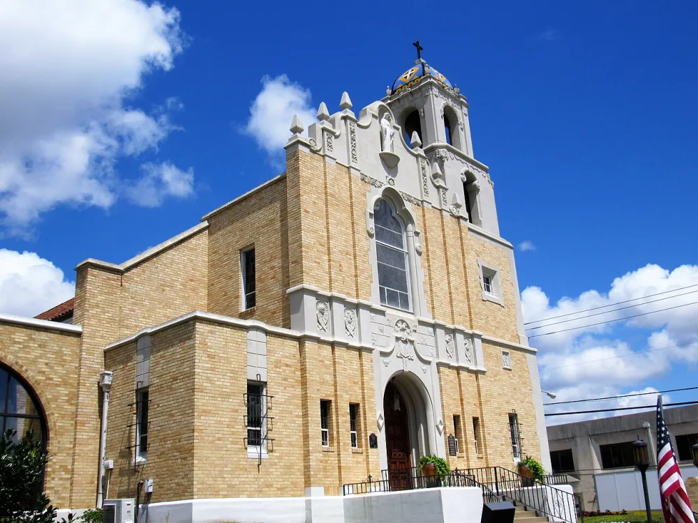 Cathedral of the Immaculate Conception, Tyler — exterior