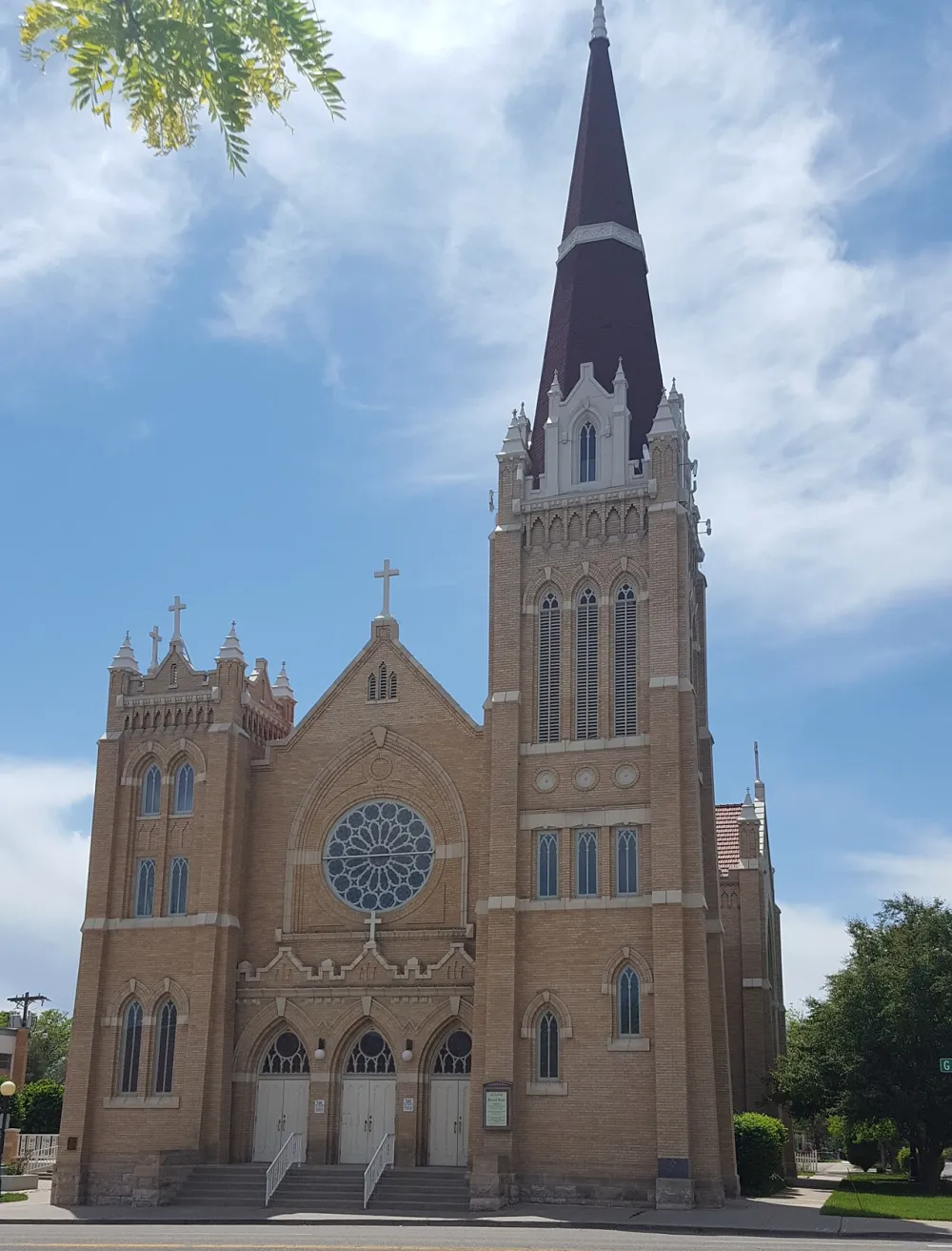 Cathedral of the Sacred Heart , Pueblo — exterior