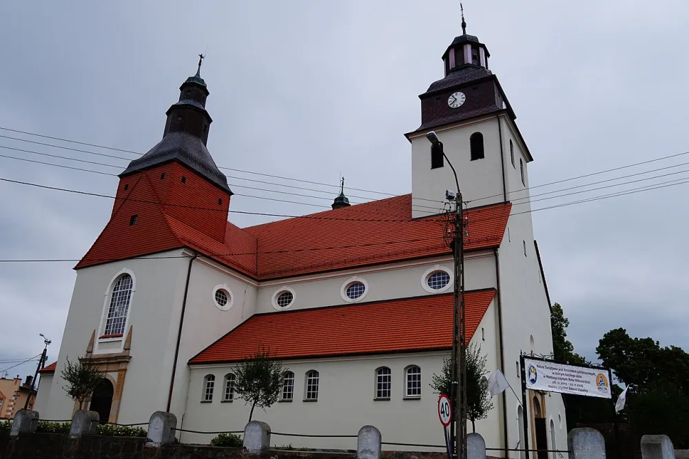 św. Mikołaja, Wiele, Wiele — exterior