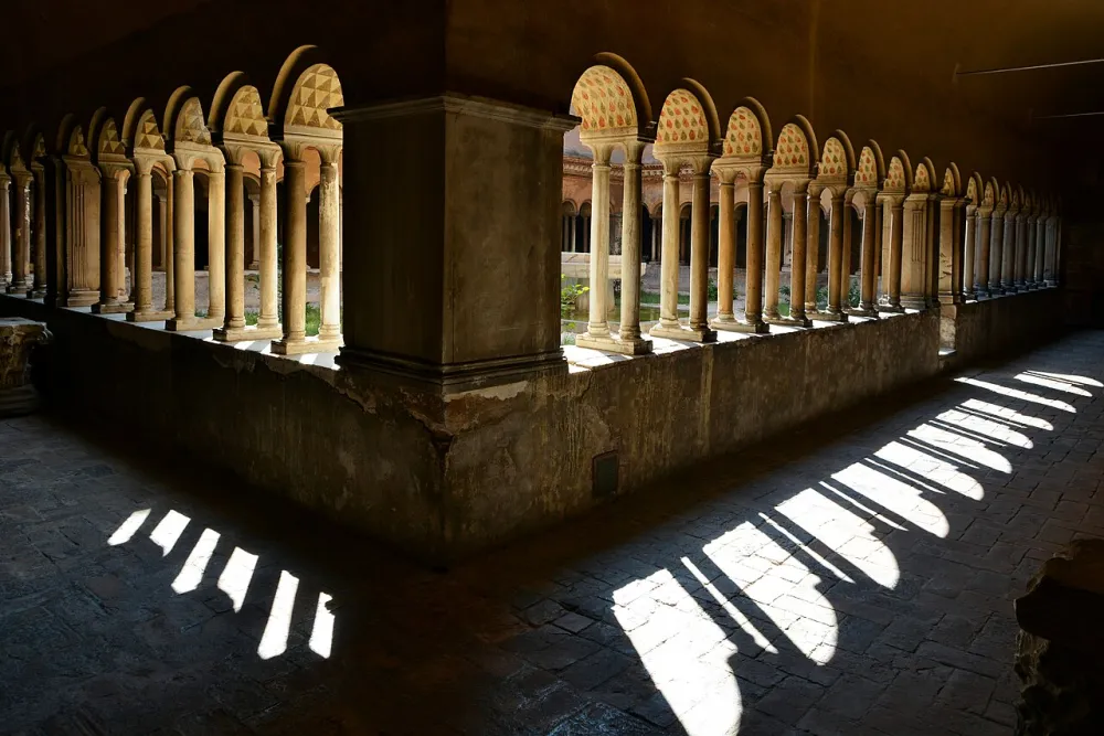 Basilica dei Santi Quattro Coronati, Roma — exterior
