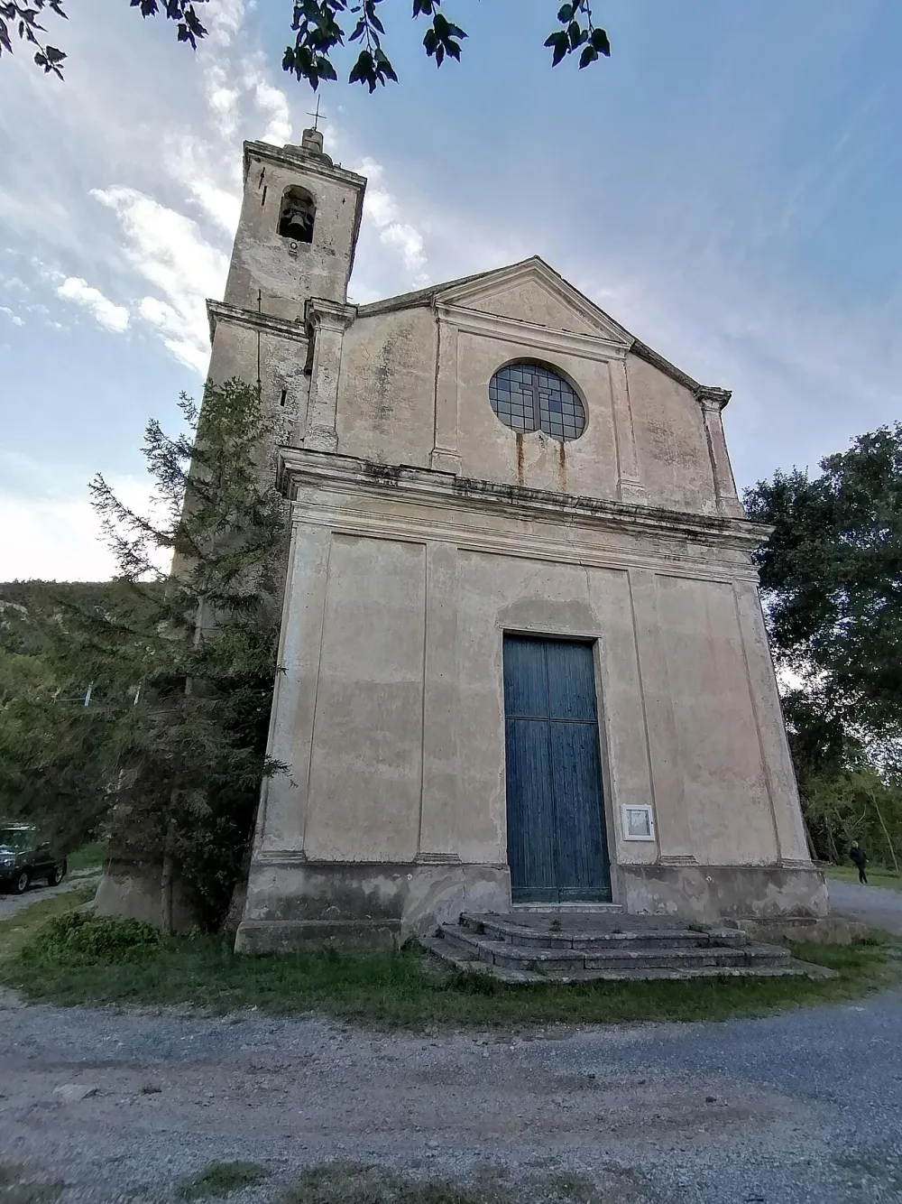 Chiesa del Santissimo Salvatore, Vezzi Portio — exterior