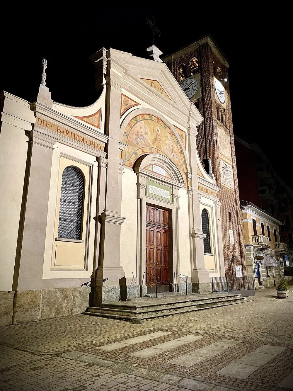 Chiesa di San Bartolomeo Apostolo (Vinovo), Vinovo — exterior