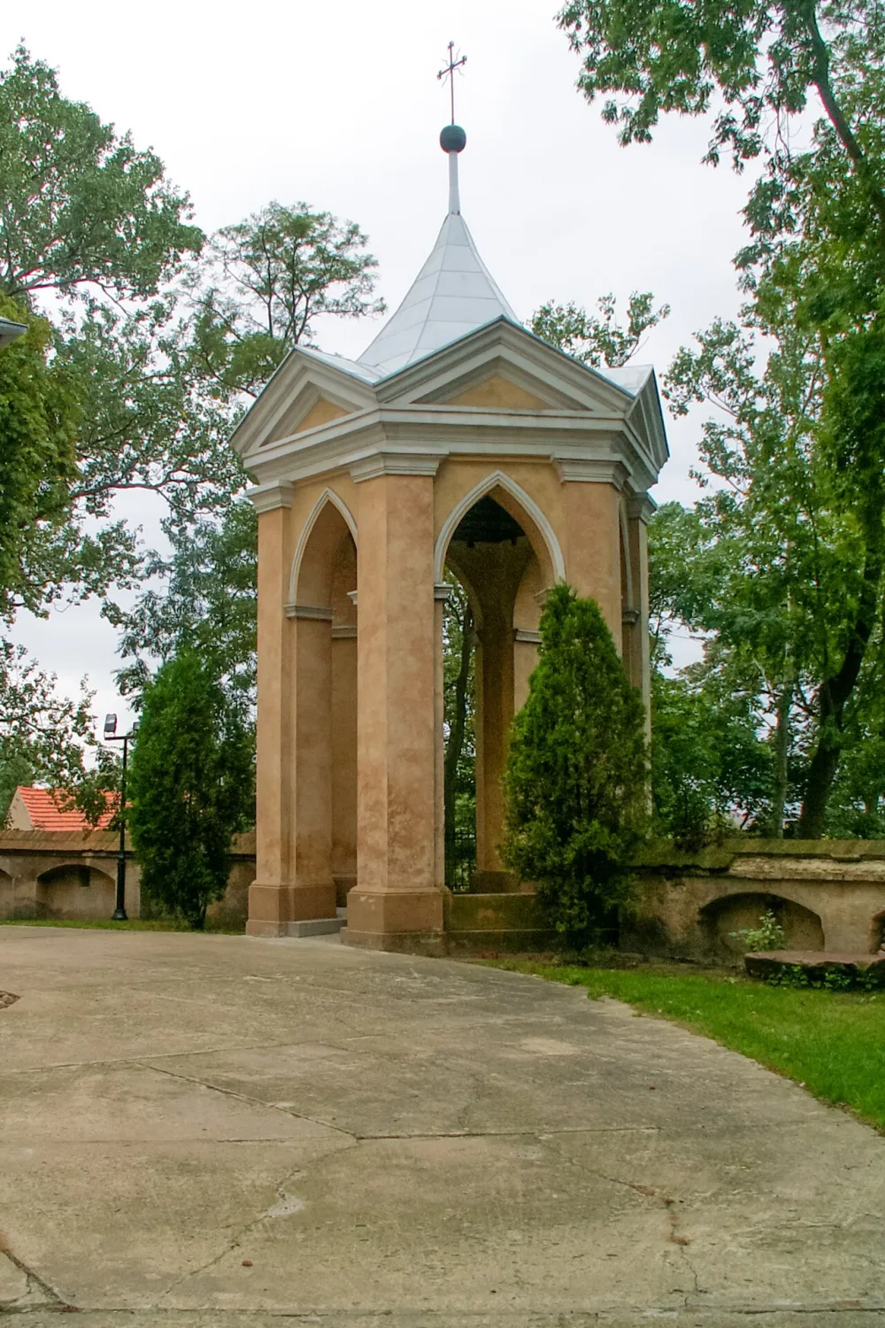 Św. Stanisława Biskupa, Żerków, Żerków — exterior