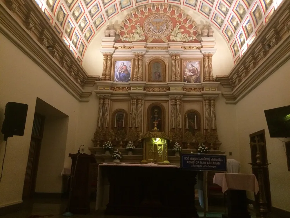St. Hormis's Syro-Malabar Cathedral Church, Angamaly — exterior