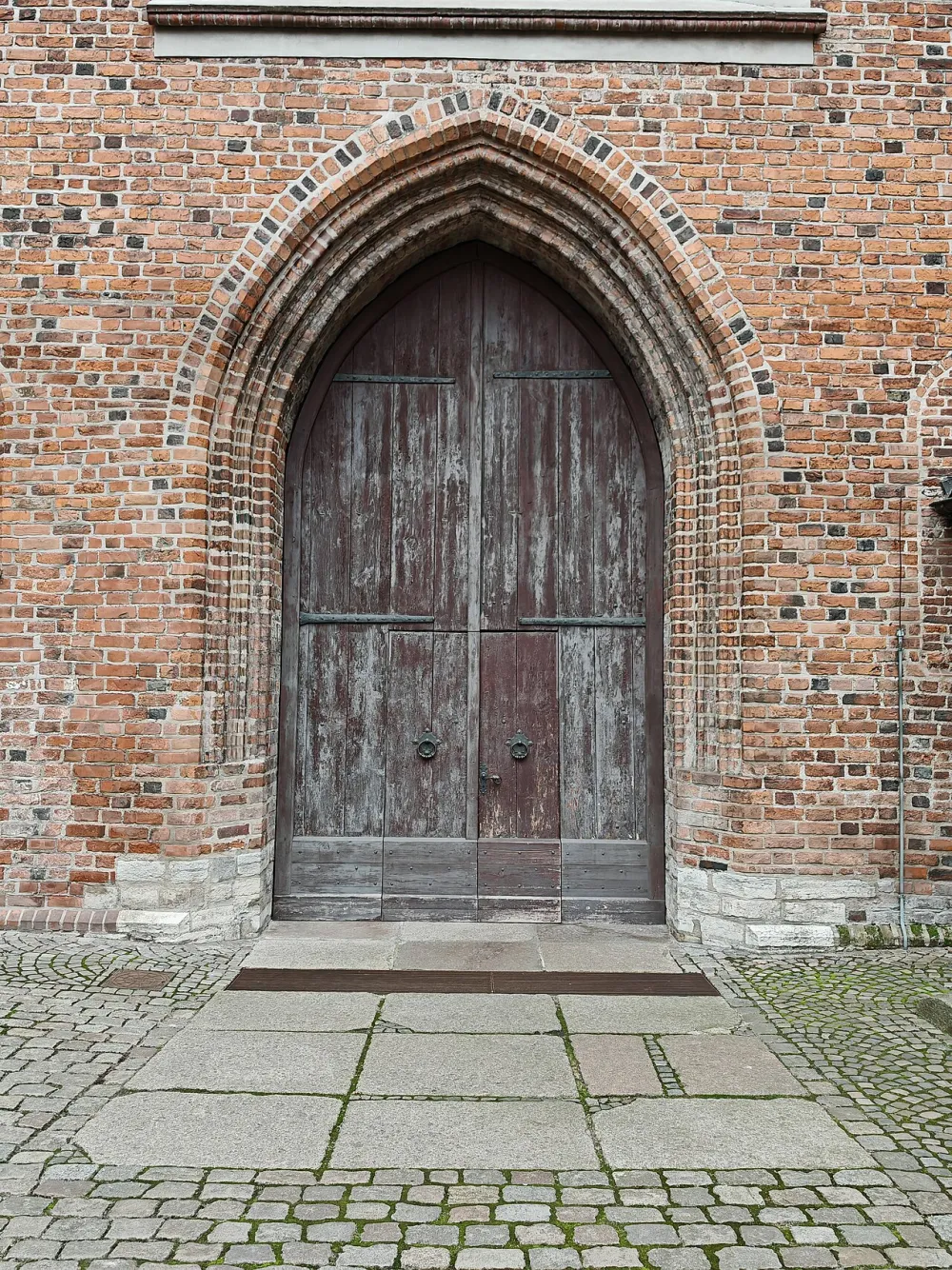 Świętej Trójcy, Gdańsk, Gdańsk — exterior