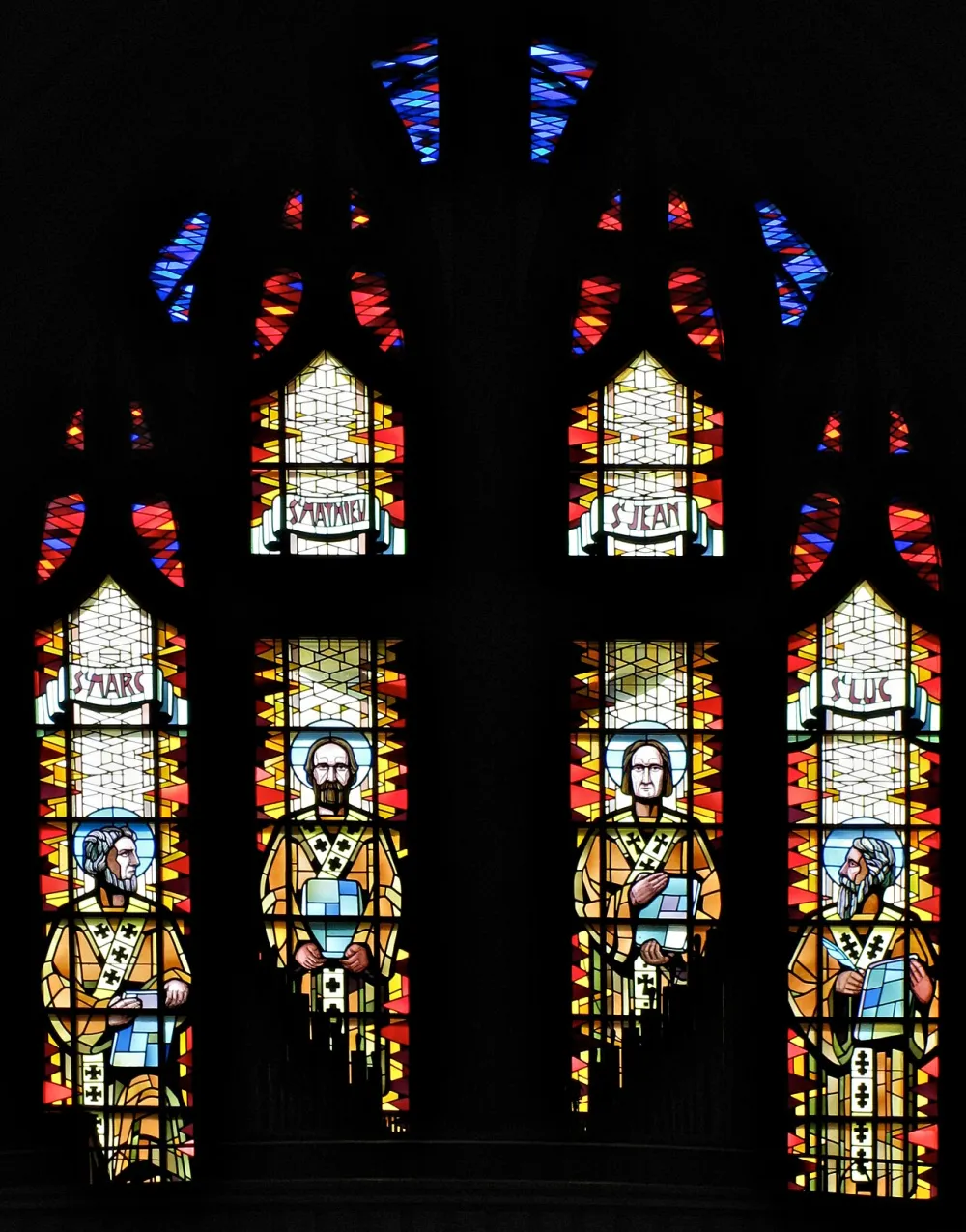 Basilique-Cathédrale Saint-Michel, Sherbrooke — exterior