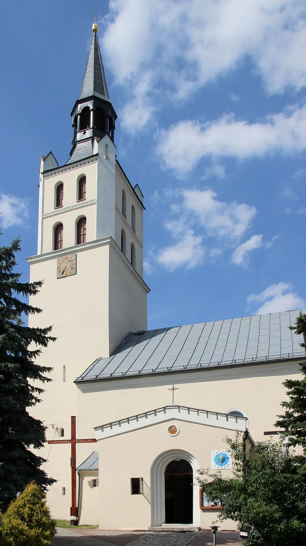 Św. Michała Archanioła, Szybowice, Szybowice — exterior