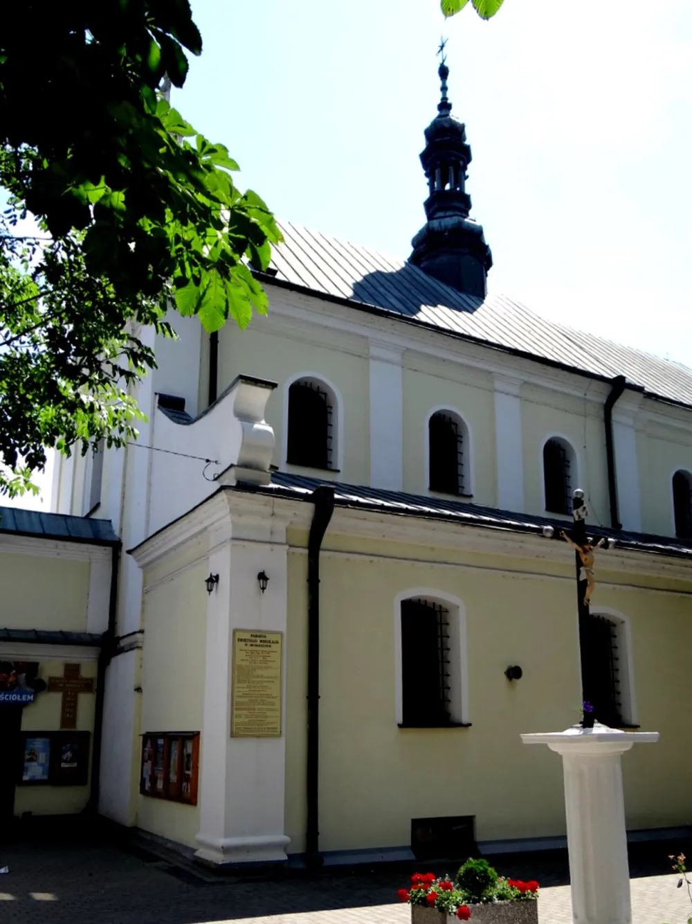 Św. Mikołaja, Hrubieszów, Hrubieszów — exterior