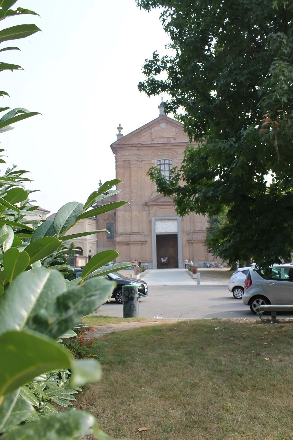 Chiesa di Santo Stefano (Robbio), Robbio — exterior