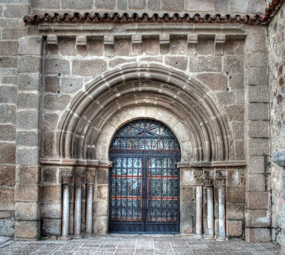 Basilica of Saint Eulalia, Badajoz — exterior