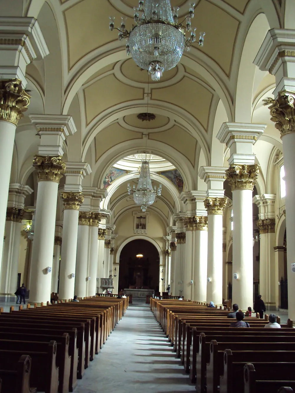 Catedral Basilica de la Inmaculada y San Pedro (Bogotá), Colombia — exterior