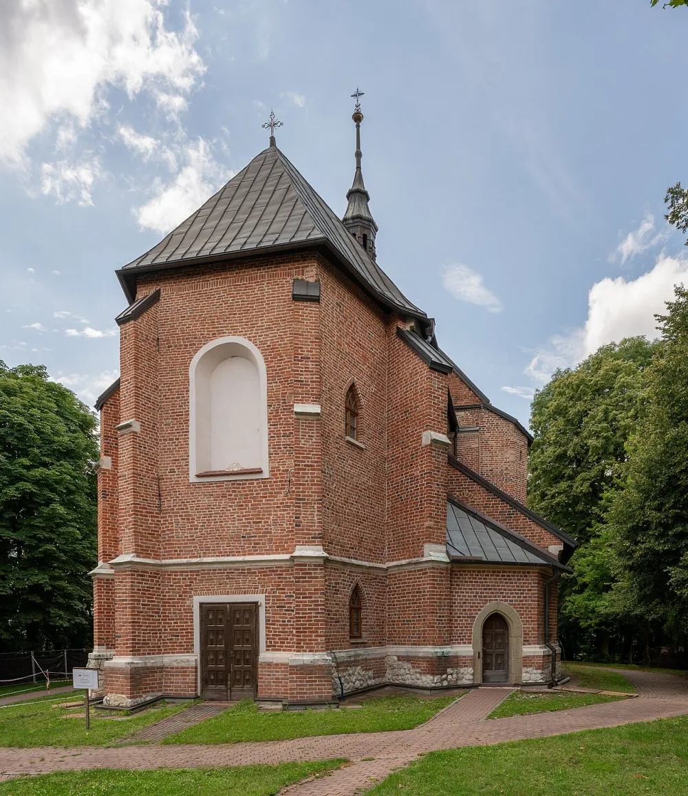 Podwyższenia Krzyża Świętego, Luborzyca, Luborzyca — exterior