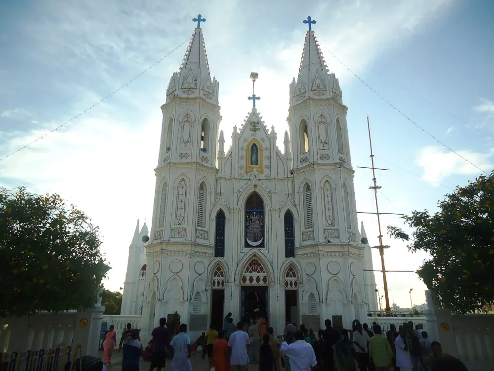 Shrine Basilica of Our Lady of Good Health, Vailankanni, Velankanni — exterior