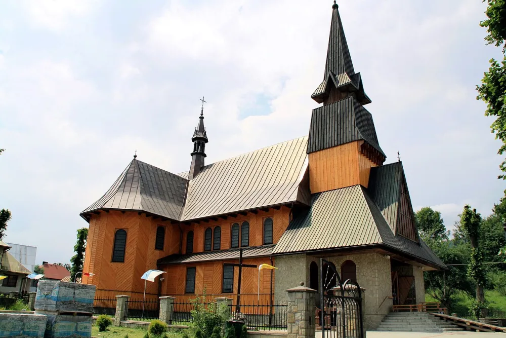 Matki Bożej Nieustającej Pomocy, Jurków, Jurków — exterior
