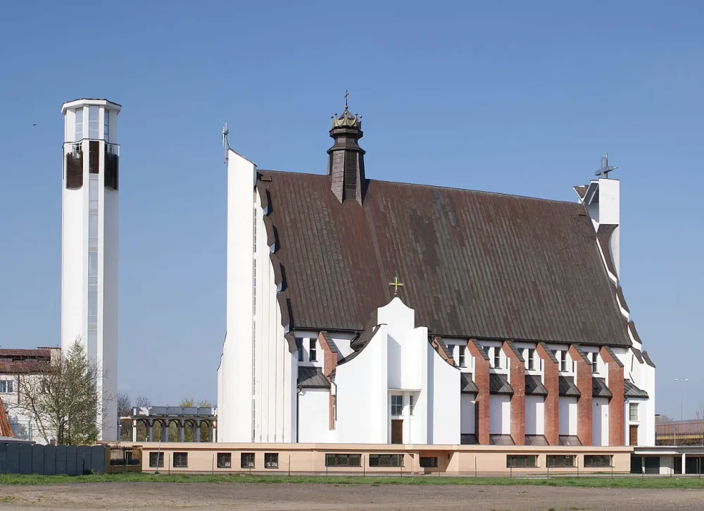 Matki Bożej Nauczycielki Młodzieży, Warszawa, Warszawa — exterior