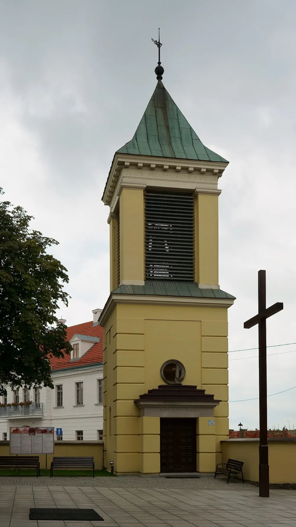 Św. Szczepana, Raszyn, Raszyn — exterior