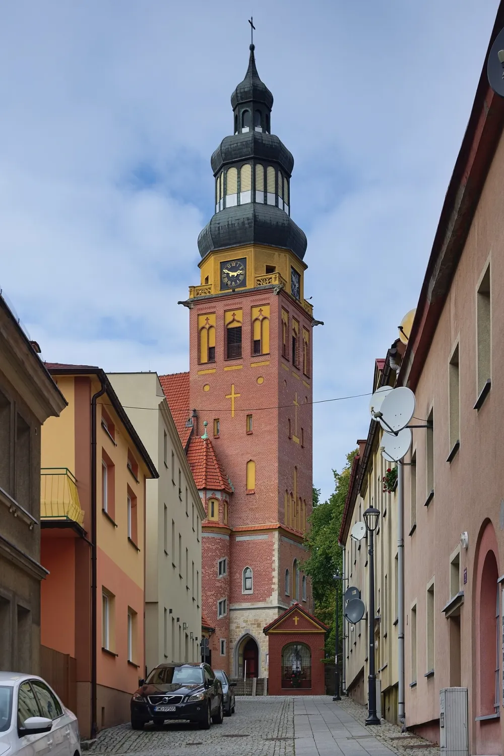 Wniebowzięcia Najświętszej Maryi Panny, Wodzisław Śląski, Wodzisław Śląski — exterior