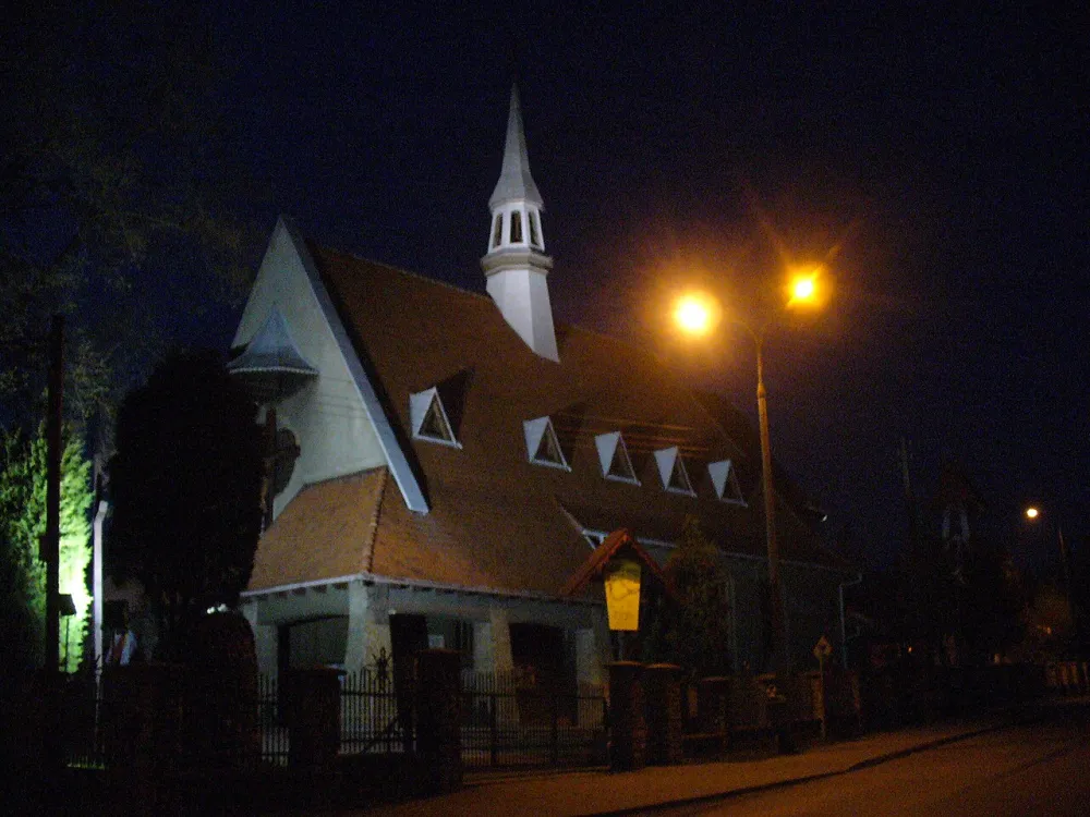 Matki Bożej Nieustającej Pomocy, Międzybrodzie Żywieckie, Międzybrodzie Żywieckie — exterior