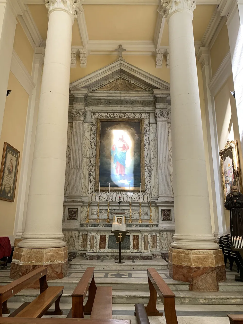 Santa Maria Regina Pacis ad Ostia Lido (Roma), Roma — exterior