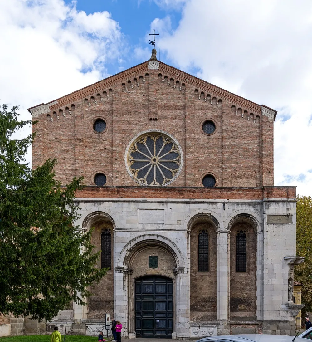 Chiesa dei Santi Filippo e Giacomo agli Eremitani (Padova), Padova — exterior